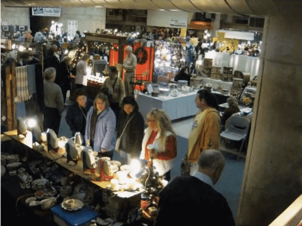 The Holiday Arts and Crafts Festival at CCRI is set for Nov. 28 and 29.